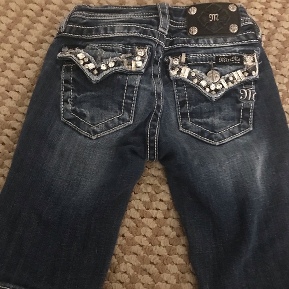 Lot of 7 Girls Size 7-8 Shorts and Capris - Picture 4 of 7